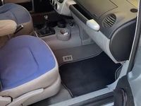 Usata VW New Beetle 101 CV (74 kW) 2005 Grigio Utilitaria