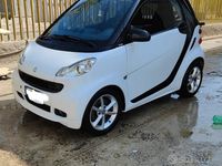 Usata Smart ForTwo Coupé Pulse 71 CV (52 kW) 2011 Bianco Coupé