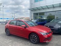 Usata VW Golf VIII 110 CV (80 kW) 2021 Rosso bordeaux Berlina