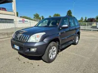 Usata Toyota Land Cruiser Sol 166 CV (122 kW) 2005 Grigio scuro SUV
