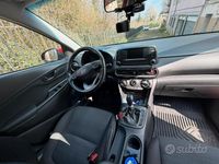 Usata Hyundai Kona 116 CV (85 kW) 2019 Rosso SUV