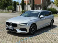 Usata Volvo V60 197 CV (144 kW) 2021 Argento Station wagon