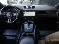 Usata Porsche Cayenne 549 CV (403 kW) 2019 Nero SUV