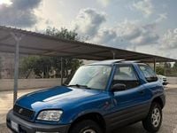 Usata Toyota RAV4 129 CV (94 kW) 1995 Blu SUV