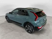 Usata Kia Niro Style 129 CV (94 kW) 2024 Verde SUV