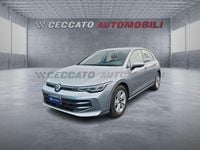 Usata VW Golf VIII Life 116 CV (85 kW) 2025 Grigio Berlina