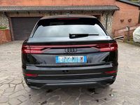 Usata Audi Q8 Ambiente 286 CV (210 kW) 2023 Nero SUV