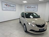 Usata Lancia Ypsilon Gold 95 CV (69 kW) 2017 Bianco Utilitaria