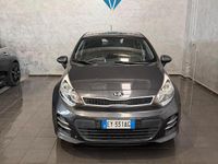 Usata Kia Rio 75 CV (55 kW) 2015 Grigio Berlina