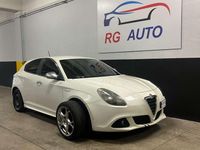 Usata Alfa Romeo Giulietta Distinctive 140 CV (102 kW) 2011 Bianco Utilitaria