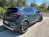 Usata Renault Captur Techno 92 CV (67 kW) 2023 Blu/azzurro SUV