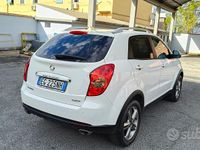 Usata Ssangyong (KGM) Korando 175 CV (128 kW) 2011 Bianco SUV