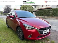 Begagnad Mazda 2 Exceed 90 HK (66 kW) 2018 Röd Halvkombi