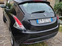Usata Lancia Ypsilon Silver 77 CV (56 kW) 2012 Nero Utilitaria