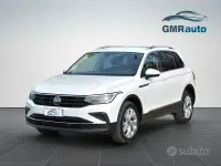 Usata VW Tiguan Life 150 CV (110 kW) 2023 Bianco SUV