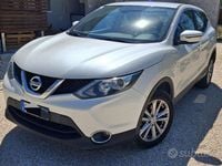 Usata Nissan Qashqai Acenta 110 CV (80 kW) 2015 Bianco SUV