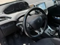 Usata Peugeot 208 68 CV (50 kW) 2015 Grigio Utilitaria