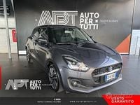 Usata Suzuki Swift 83 CV (61 kW) 2020 Grigio scuro Utilitaria