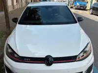 Używany VW Golf VII GTI 220 KM (161 kW) 2015 Biały Sedan/Limuzyna