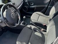 usata Renault Clio 1200cc 101 cavalli nera perfetta 79kw