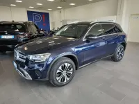 Usata Mercedes GLC300 211 CV (155 kW) 2020 Blu/azzurro SUV