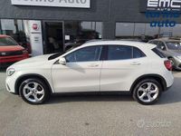 Usado Mercedes GLA200 136 CV (100 kW) 2018 Blanco SUV