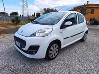 Usata Peugeot 107 Active 68 CV (50 kW) 2012 Bianco Utilitaria