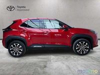 Usata Toyota Yaris Hybrid Trend 116 CV (85 kW) 2022 Rosso Pick-up