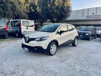 Usata Renault Captur 90 CV (66 kW) 2017 Beige SUV