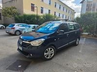 Usata Dacia Lodgy Lauréate 102 CV (75 kW) 2017 Blu/azzurro Monovolume