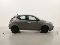 Usata Lancia Ypsilon Silver 70 CV (51 kW) 2022 Grigiogrigio Utilitaria