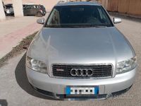 Usata Audi A4 130 CV (95 kW) 2004 Grigio Station wagon