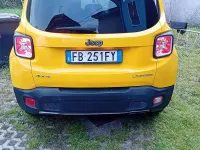 Usata Jeep Renegade Limited 140 CV (102 kW) 2015 Giallo SUV