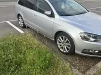 Usata VW Passat 140 CV (102 kW) 2013 Giallo Station wagon