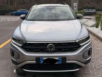 Usata VW T-Roc Life 116 CV (85 kW) 2022 Grigio SUV