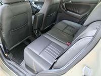 Usata Alfa Romeo 147 Distinctive 105 CV (77 kW) 2005 Oro Utilitaria