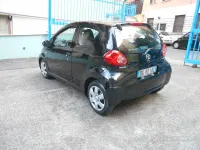 Usata Toyota Aygo 68 CV (50 kW) 2007 Nero Utilitaria
