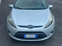 Usata Ford Fiesta Titanium 68 CV (50 kW) 2011 Grigio Berlina