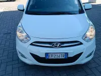 Usata Hyundai i10 69 CV (50 kW) 2012 Bianco Utilitaria
