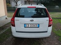 Usata Kia Ceed 115 CV (84 kW) 2010 Bianco Utilitaria