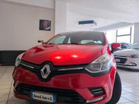 Usata Renault Clio IV Intens 75 CV (55 kW) 2017 Rosso Berlina