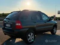 Usata Kia Sportage Active 140 CV (102 kW) 2008 Grigio SUV