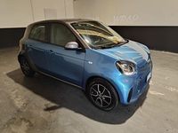 Usata Smart ForFour Electric Drive Passion 41 kW (56 CV) 2020 Blu Utilitaria