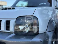 Usata Suzuki Jimny 85 CV (62 kW) 2014 Bianco SUV