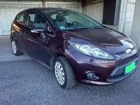 Usata Ford Fiesta 95 CV (69 kW) 2010 Berlina