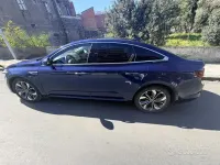 Käytetty Renault Talisman Initiale Paris 160 HP (117 kW) 2018 Sininen Sedan