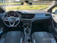 Usata VW Polo R-line 95 CV (69 kW) 2024 Grigio Utilitaria