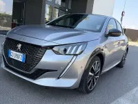 Usata Peugeot 208 Allure 120 CV (88 kW) 2021 Utilitaria
