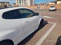 Usata Toyota Yaris 120 CV (88 kW) 2021 Bianco Berlina