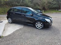 Usata Mercedes B200 140 CV (102 kW) 2007 Nero Monovolume